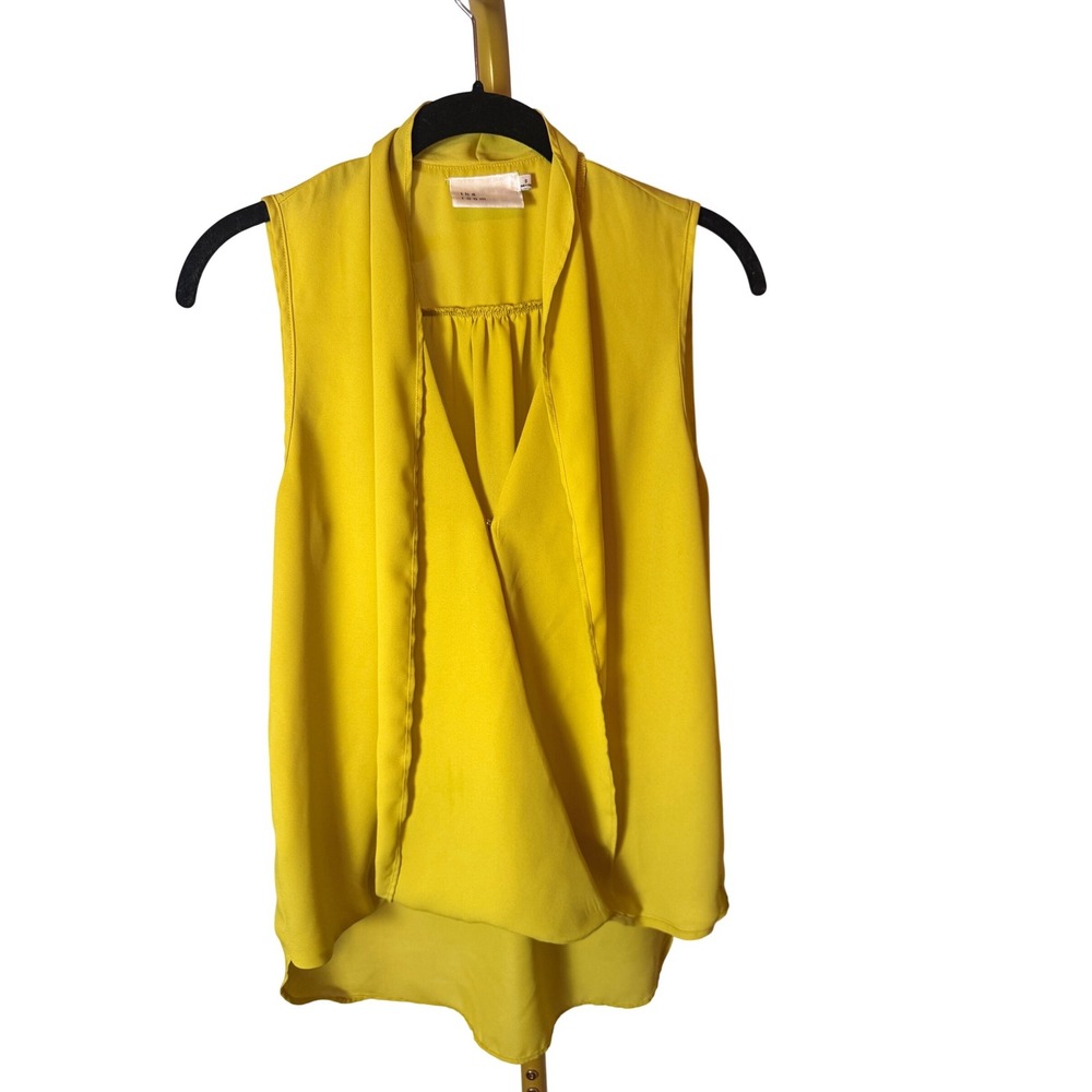 The Room Yellow Sleeveless Blouse Draped Neck Top Size Small Workwear